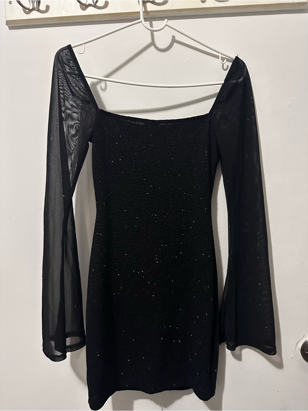 Sparkly leopard print body con dress